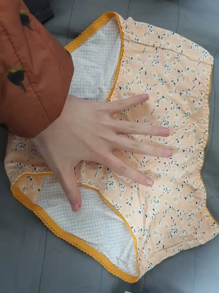 thumbnail-0